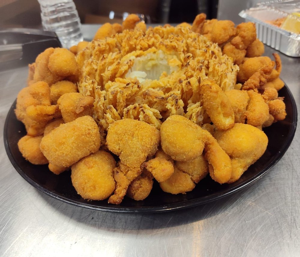 The Blooming Onion Popcorn Platter